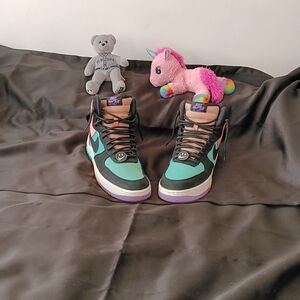 Nike Dunk "Have A Nice Day" Edition W/ Original Smiley Faces And Straps